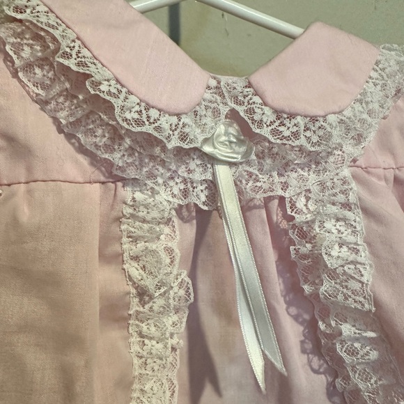 Vintage Ruffle Top - 6-9 months - Picture 2 of 5